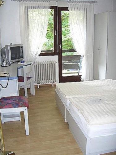 尼德萨勒霍夫兰德酒店 Schloßböckelheim 外观 照片